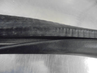 Peugeot 308 Genuine Passenger Front Door Seal New Part