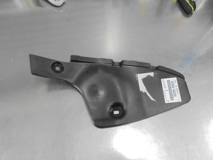 Toyota Yaris Genuine Left Hand Rear Bumper Seal New Part