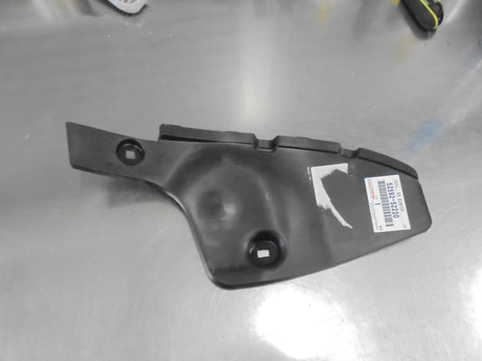 Toyota Yaris Genuine Left Hand Rear Bumper Seal New Part