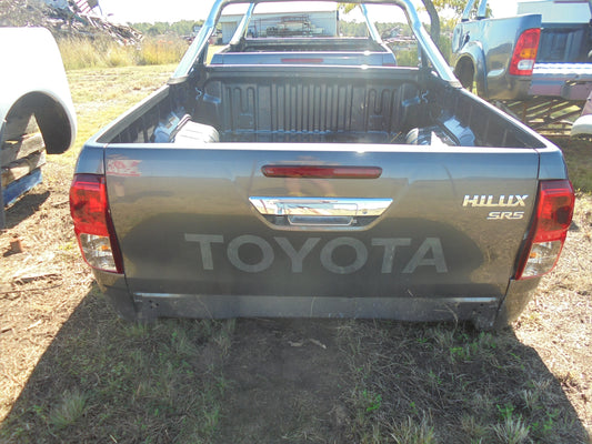 Toyota Hilux SR5 EXTRA Cab Tub 2015 Onwards New Part