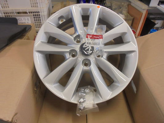Kia Cerato Genuine Set 4 Alloy Wheels With Center Cap And Wheel Nuts New Part