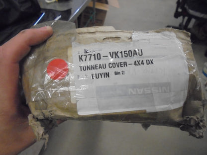 Nissan Navara D22 DX Dual Cab Genuine Tonneau Cover Bungie New Part