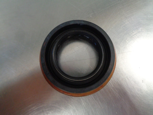 Mazda Various Models Genuine Diff Pinion Gear Oil Seal New Part