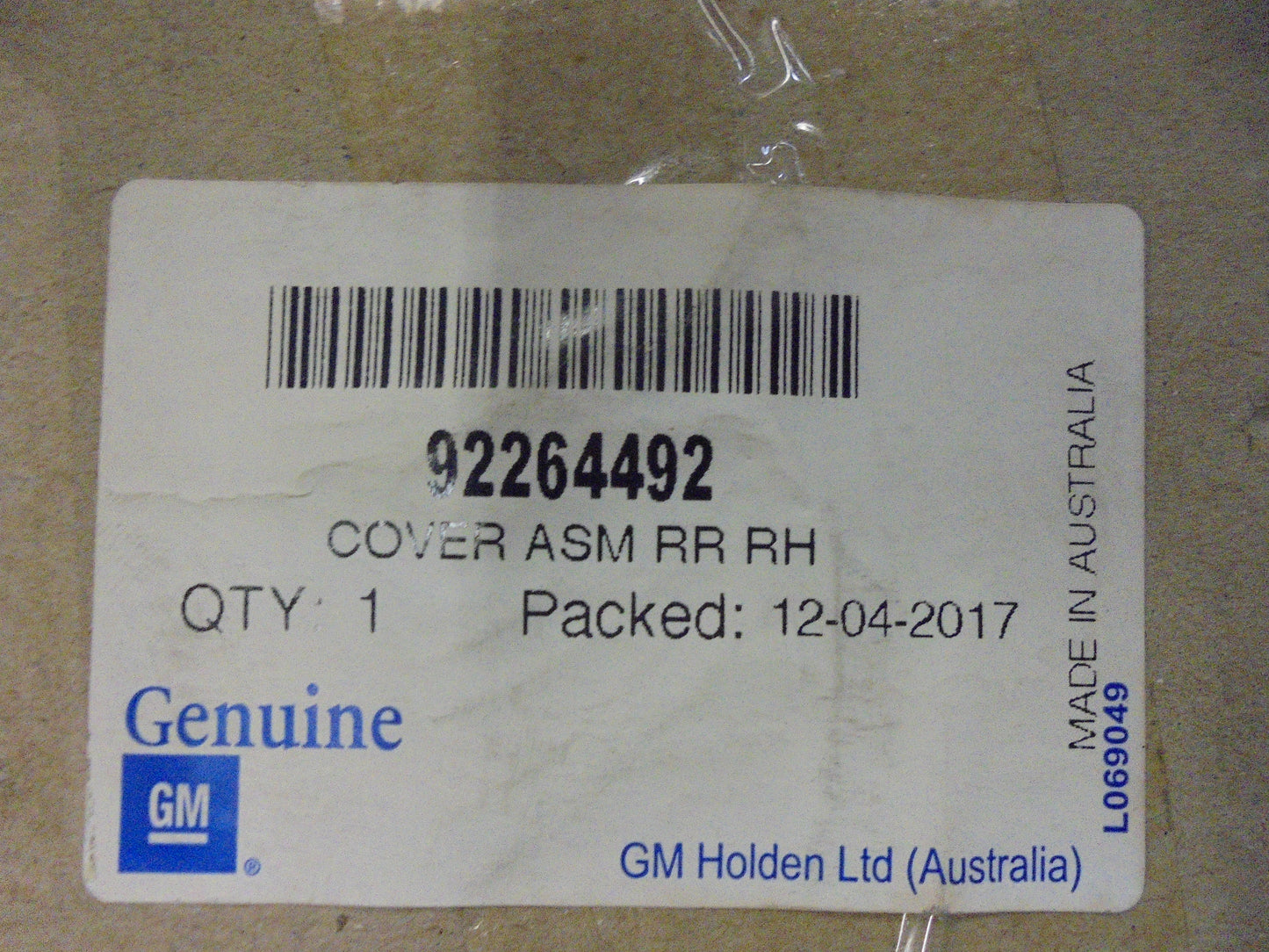 Holden VF-WM Genuine Right Hand Rear Window Cover ASM New Part