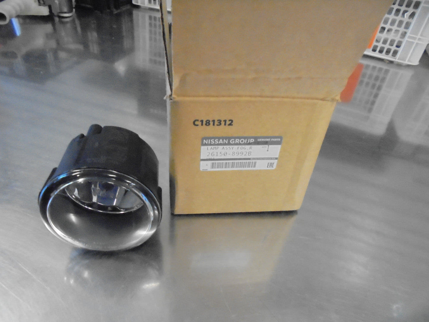 Nissan Tiida Genuine Right Hand Front Fog Light New Part