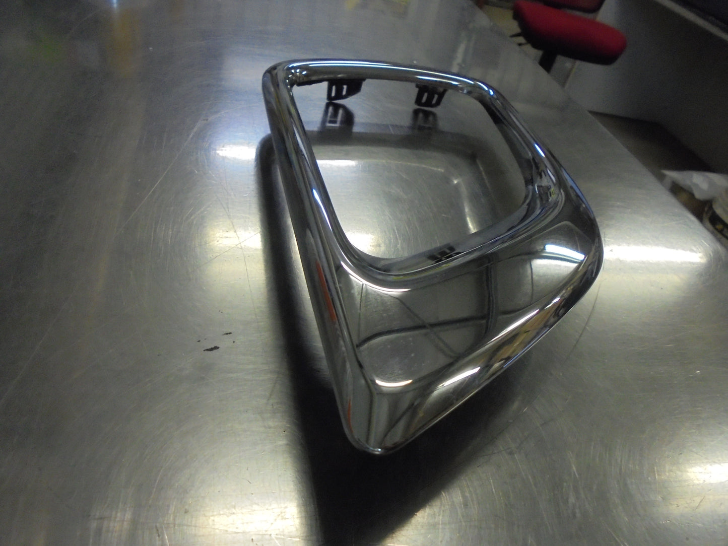 Nissan Navara D23-NP300 Genuine Left Hand Fog Light Bezel New Part