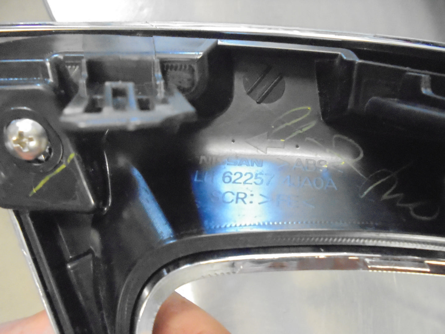 Nissan Navara D23-NP300 Genuine Left Hand Fog Light Bezel New Part
