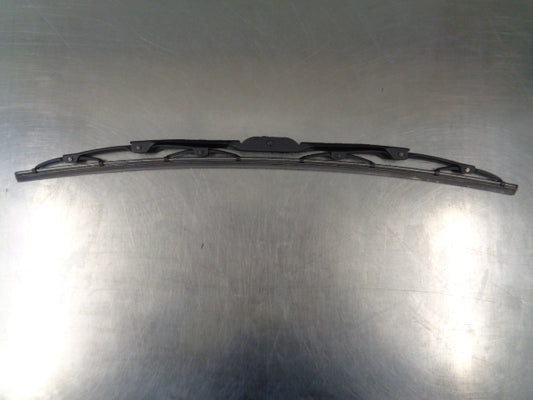 Holden Epica Genuine Left Hand Front Wiper Blade Arm New Part