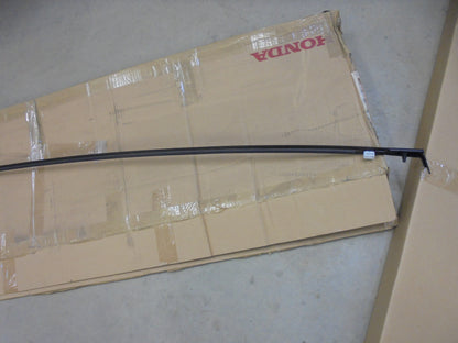 Honda CR-V Genuine Right Hand Roof Drip Moulding New Part