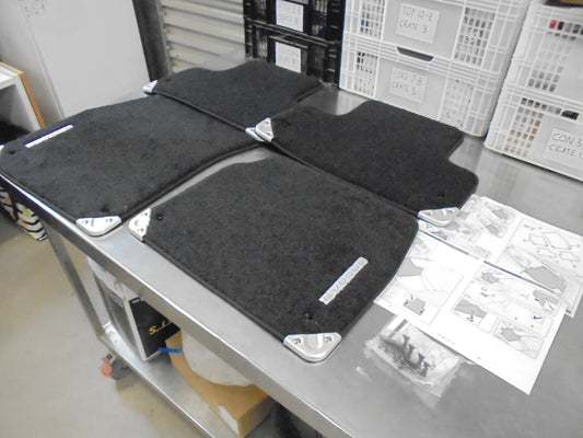 Land Rover Evoque Genuine Front And Rear Carpet Mat Set New Part