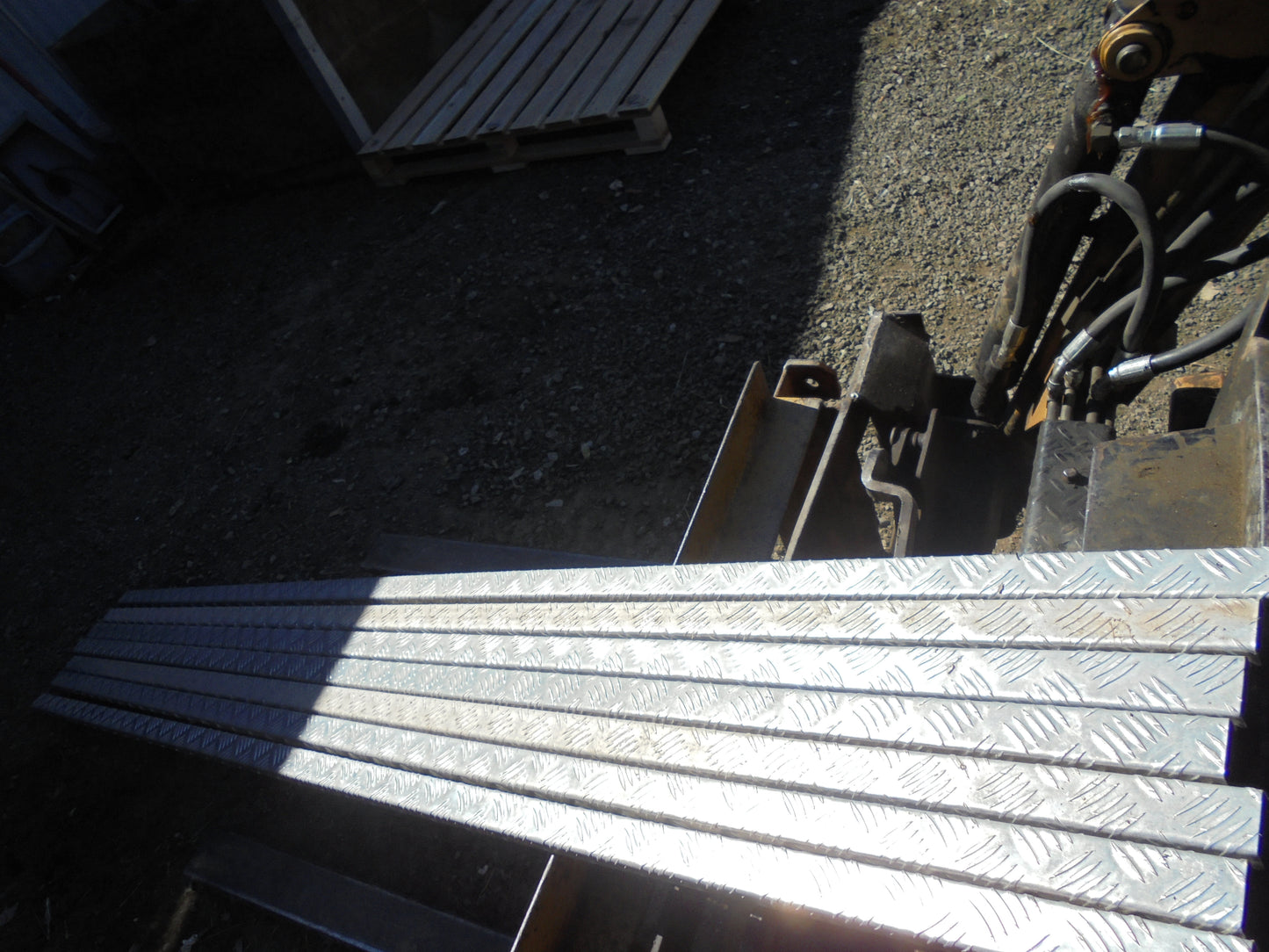 Alloy Checker Plate Drop Side Tray Capping New Part