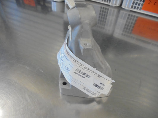 Mercedes Benz Sprinter Genuine Left Hand Front Engine Mount New Part