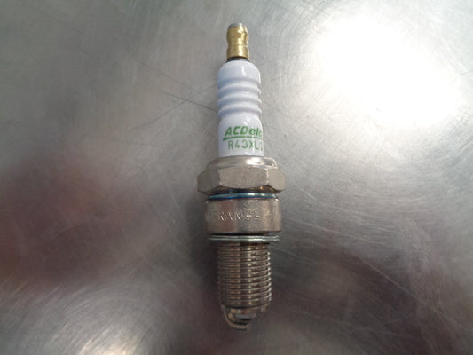 ACDelco Spark Plug Suits Various Makes/Models New Part