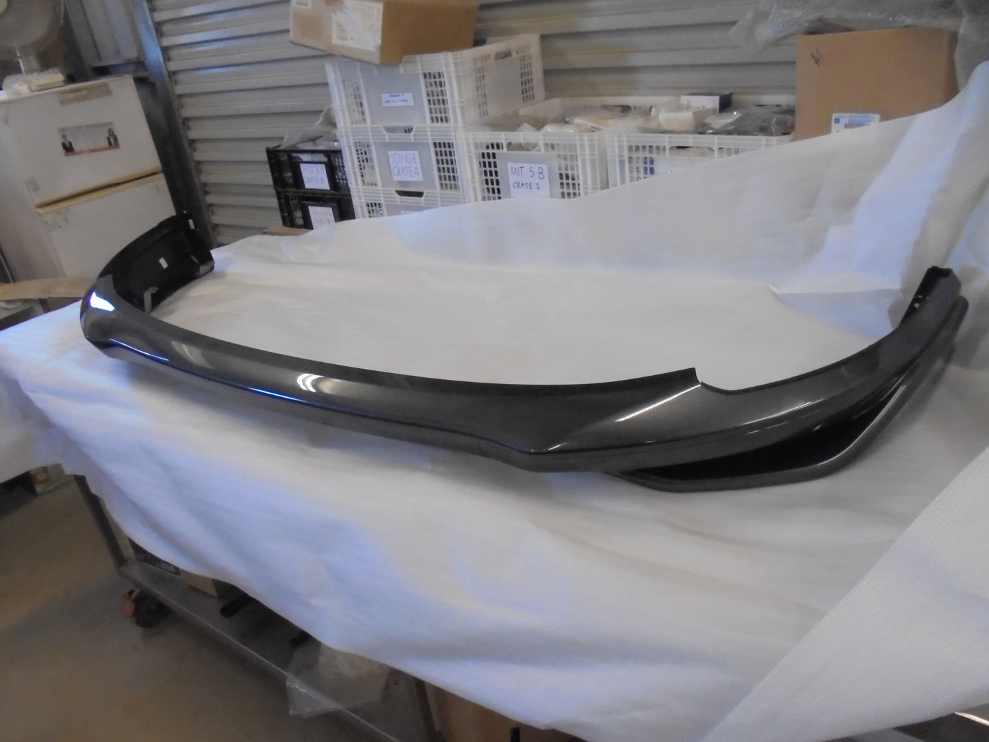Mitsubishi Outlander Genuine Lower Front Spoiler (Air Dam) Factory Gray New Part