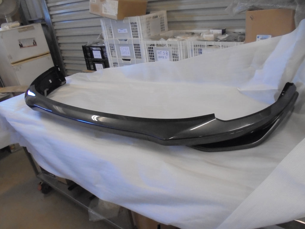 Mitsubishi Outlander Genuine Lower Front Spoiler (Air Dam) Factory Gra