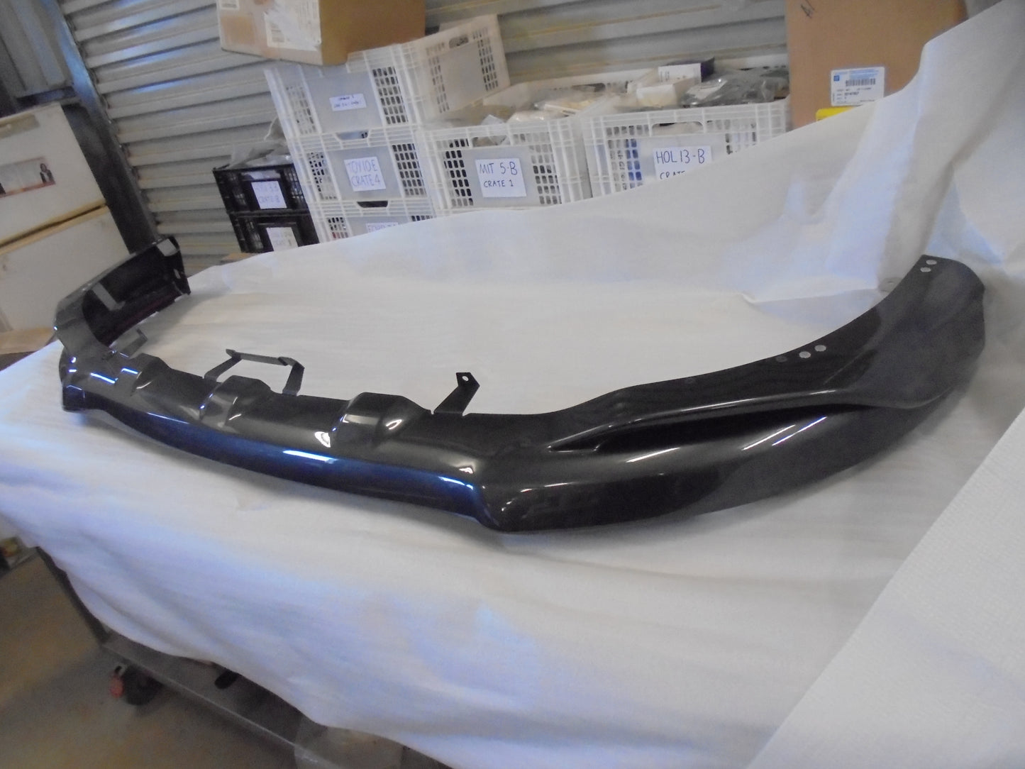 Mitsubishi Outlander Genuine Lower Front Spoiler (Air Dam) Factory Gray New Part