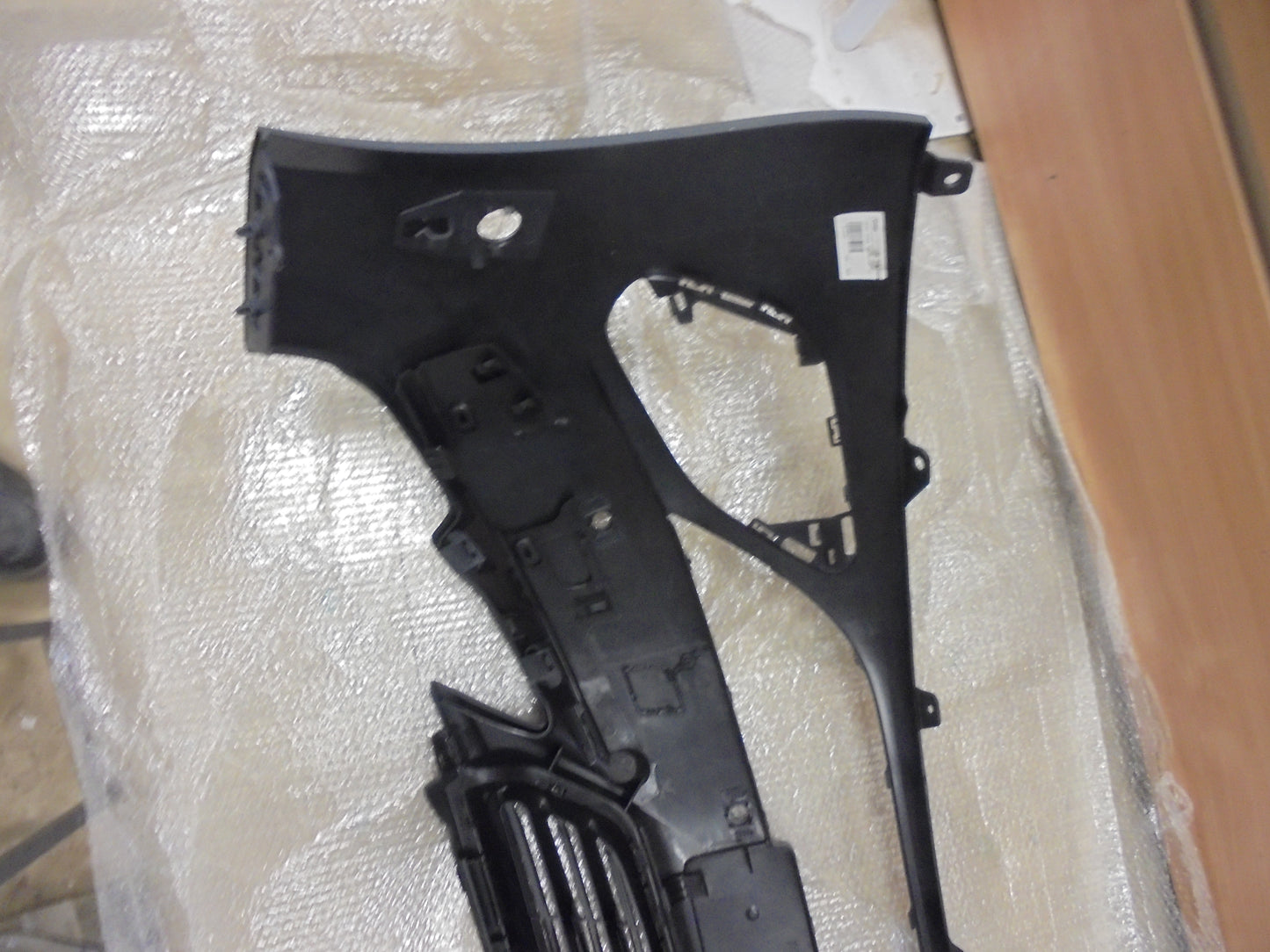 Peugeot 308 Hatch Back -Wagon Genuine Front Bar Cover New Part