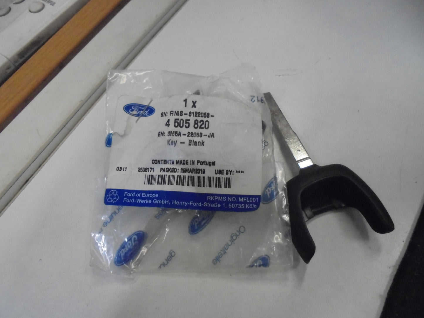 Ford FG Falcon/Focus/Mondeo Genuine Key Blank New Part