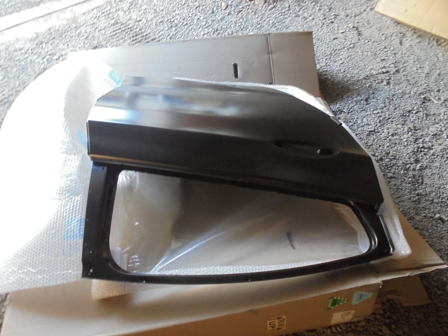 Holden Astra Genuine Right Hand Rear Door ASM New Part