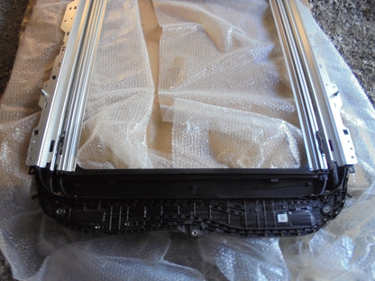Honda HR-V Genuine Sun Roof Frame Assembly New Part