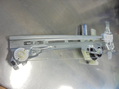 Peugeot 308 Series II Genuine Left Hand Rear Electric Window Regulator With Motor New Part