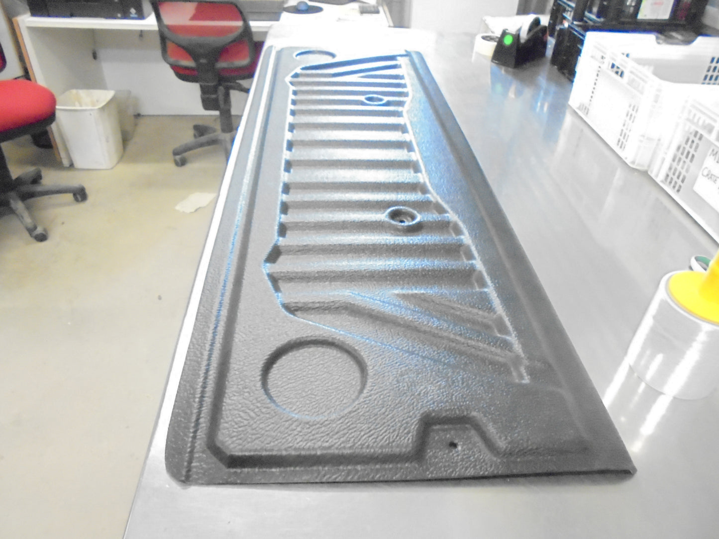 Ironman Tail Gate Liner Under Rail Suits Nissan Navara D23 Dual Cab New Part