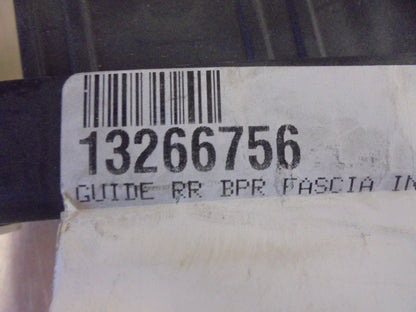 Holden Astra Genuine Rear Center Bumper Guide Mew Part