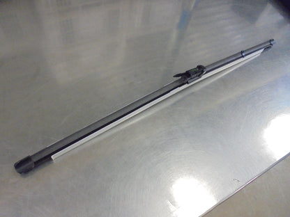 Holden Barina TK Genuine Right Hand Front Replacement Wiper Blade New Part