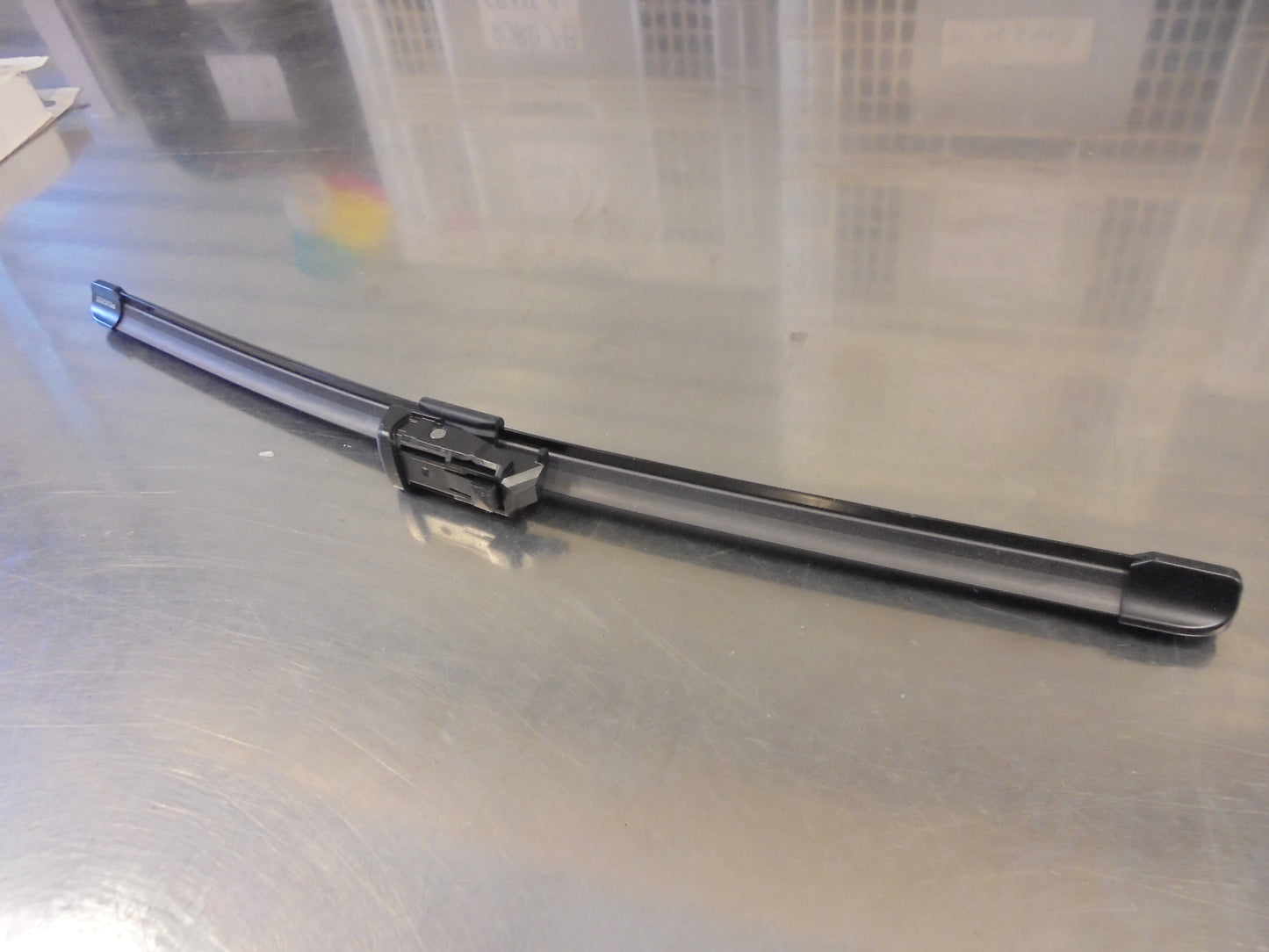 Peugeot Partner Genuine Left Hand Front Wiper Blade 400mm 16Inch New Part