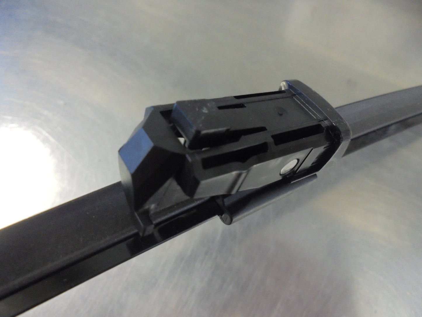 Peugeot Partner Genuine Left Hand Front Wiper Blade 400mm 16Inch New Part