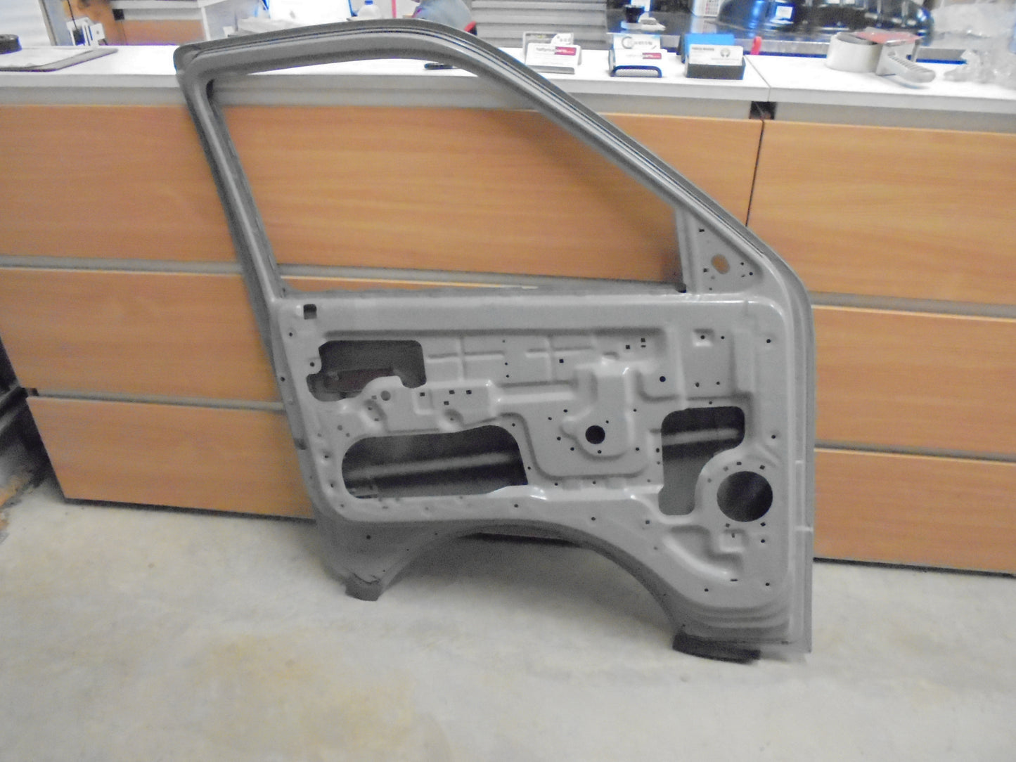 Kia Pregio Genuine Left Hand Front Door Shell Assembly New Part