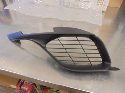 Peugeot 308 Genuine Right Hand Lower Side Grille New Part