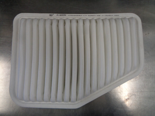Sakura Air Filter Suitable For Holden/HSV Various Models New Part