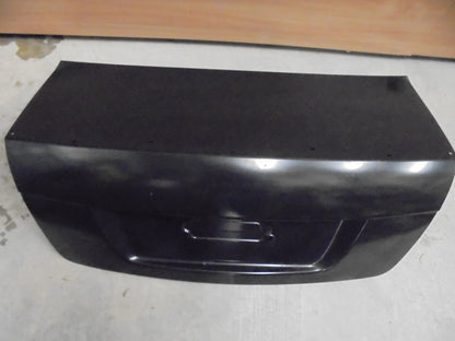 Holden VE SS/SV6 Commodore Genuine Boot Lid With Genuine Spoiler Holes New Part