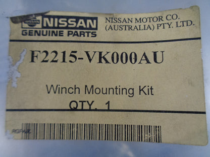 Nissan D22 Navara Genuine Winch Mounting Kit New Part