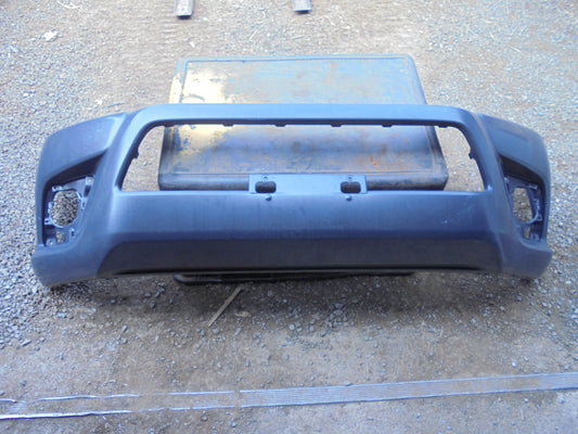 Toyota Hilux SR5 Genuine Front Bumper Bar Cover (Unpainted )New Part