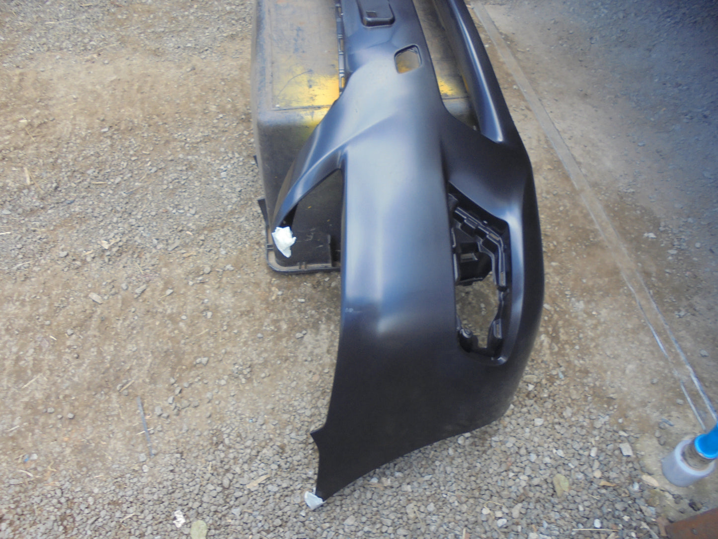 Toyota Camry Aurion Genuine Front Bumper Cover New Part