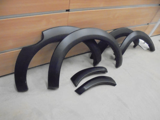 Nissan Navara D23T RX-DX Dual Cab Genuine Set Of 6 Flares Front & Rear With Seal New Part