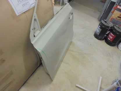 Suzuki Vitara Genuine Passenger Front Door Shell New Part