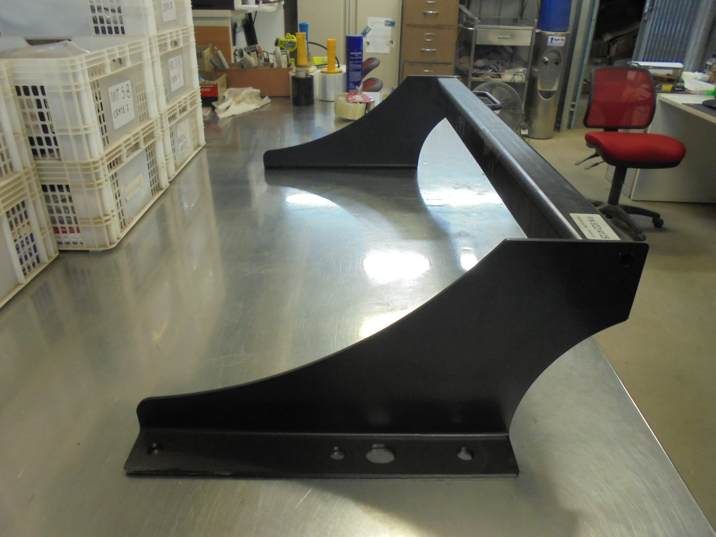 Jeep Cherokee Genuine Rear Structural Towbar Beam New Part