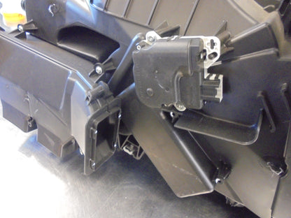 Nissan Navara D40M-R51 Pathfinder Genuine Air Con Blower Assembly Auto Air New Part