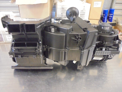 Nissan Navara D40M-R51 Pathfinder Genuine Air Con Blower Assembly Auto Air New Part