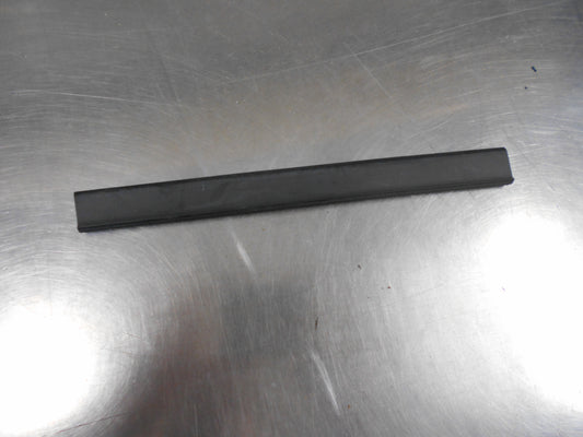 Suzuki Alto Front Window Glass Weather Strip Belt New Part
