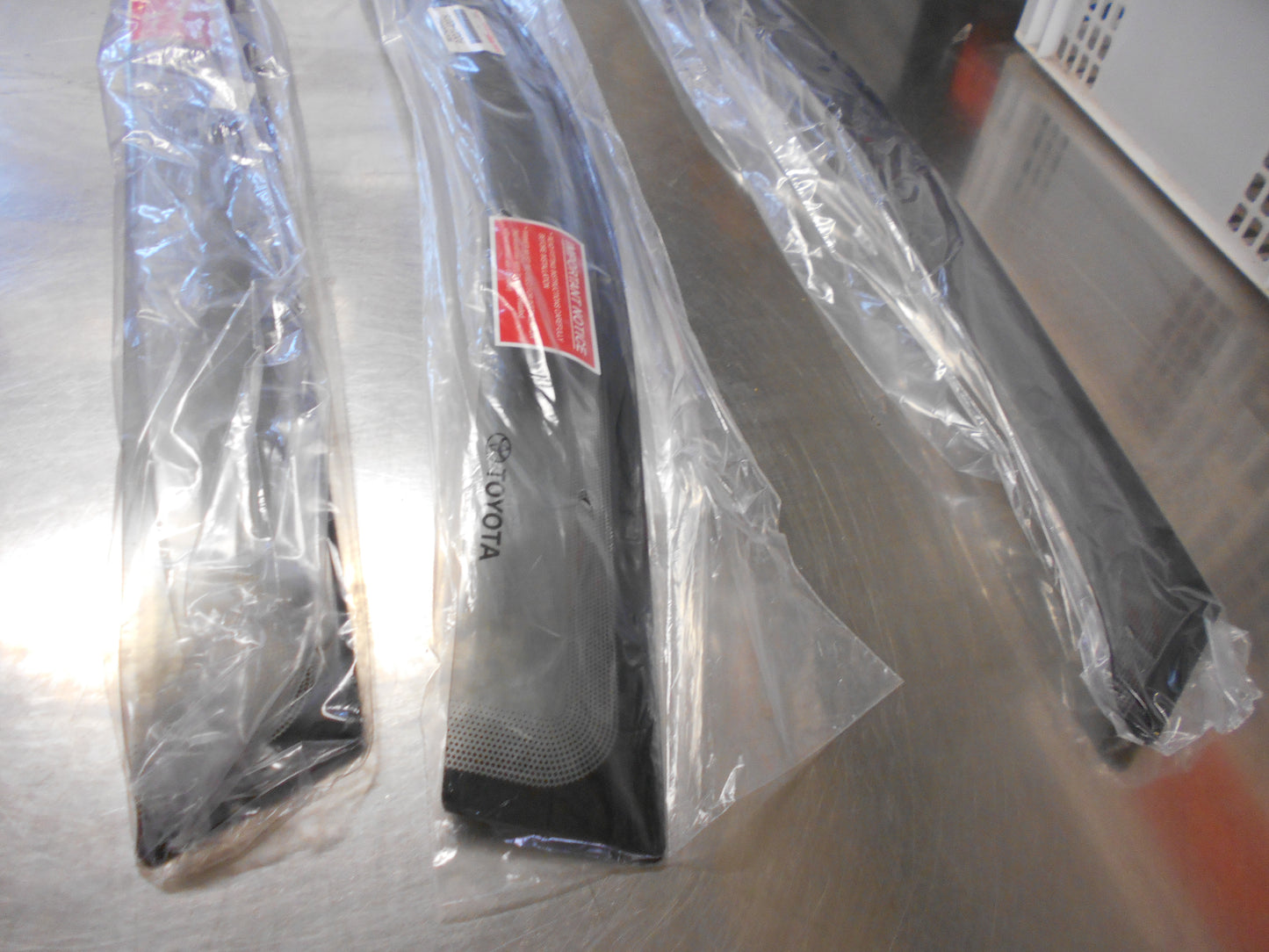 Toyota Rav4 Genuine Slimline Weathershield Set (Incomplete) New Part