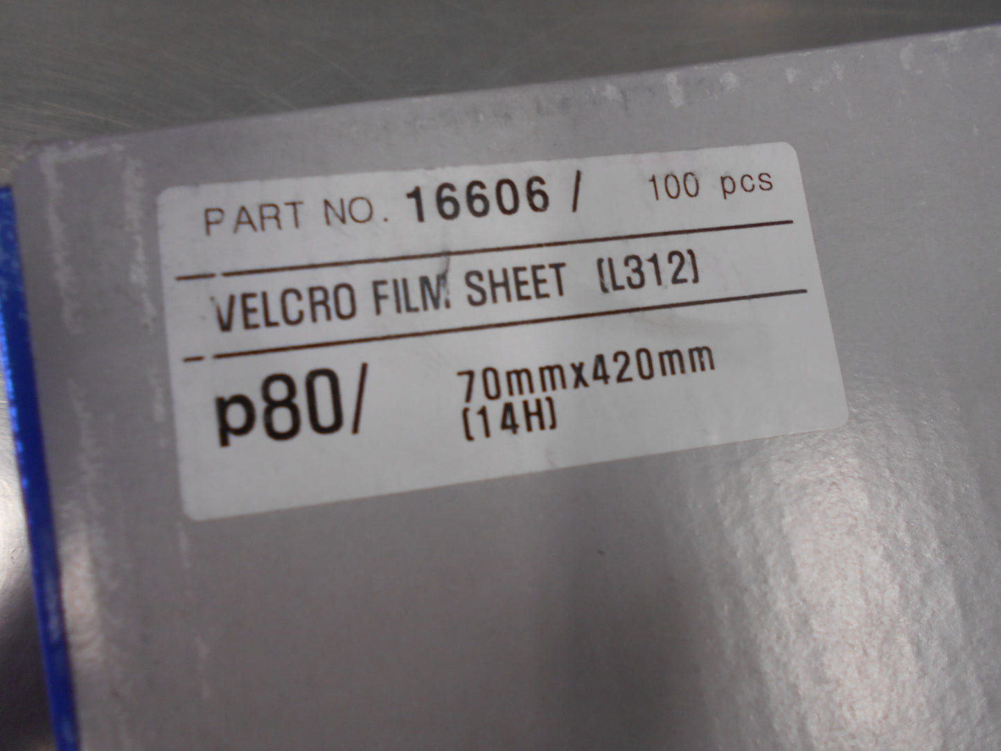SUNMIGHT Velcro film sheets on plastic base 70mm x 420mm, 14 holes, green P-80 New Part