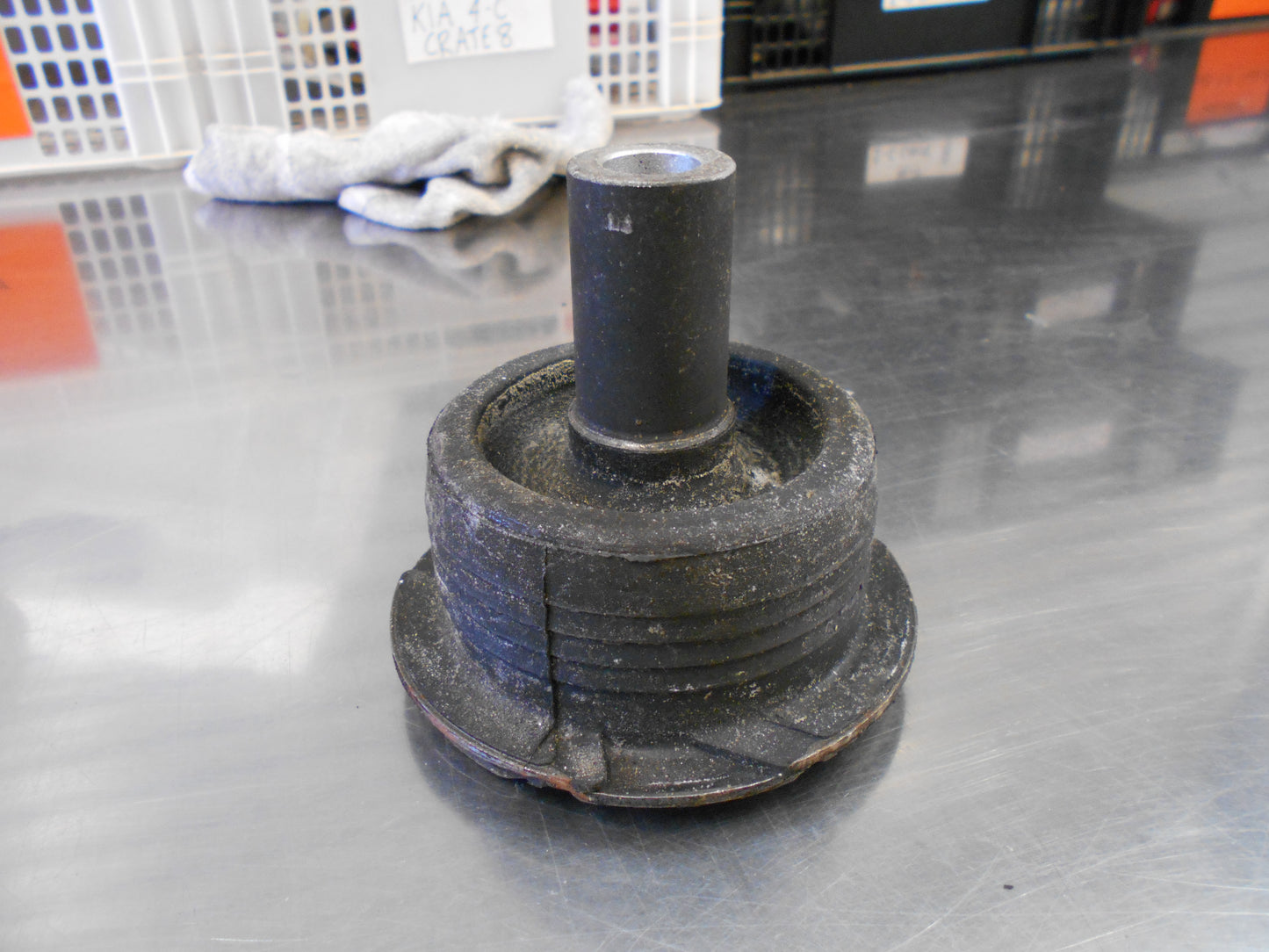 Holden VZ VY Commodore Genuine Rear Crossmember Mounting Bush New Part