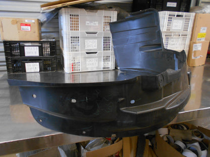 Holden Trailblazer Genuine Front Right Hand Wheel Guard Liner New Part