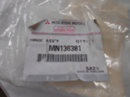 MItsubishi Triton Genuine Rear Tailgate Door Hinge New Part