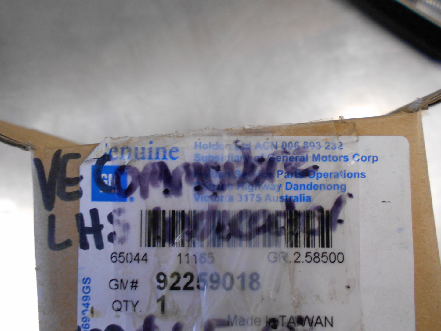 Holden VE Commodore Genuine Left Hand Indicator Assy New Part