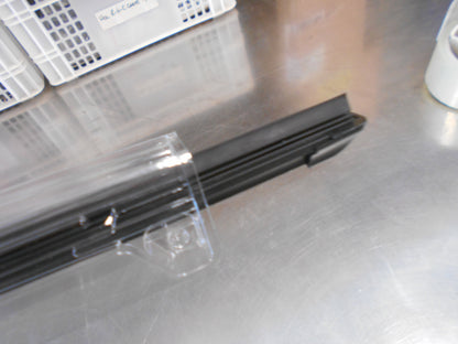 Nissan Various Models Genuine Wiper Blade New Part